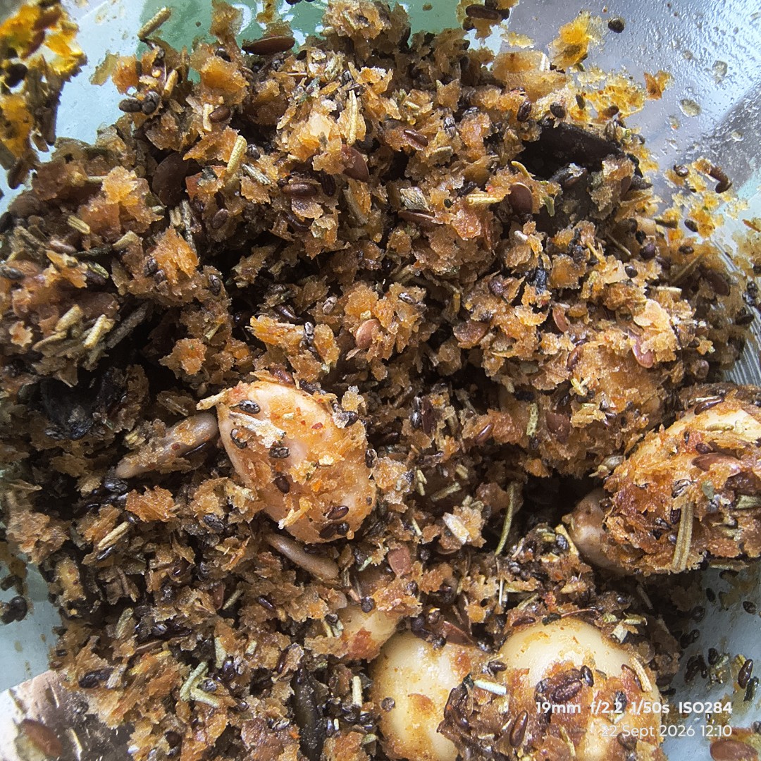 real jao — macro of the mixed texture, 22 sept 2026